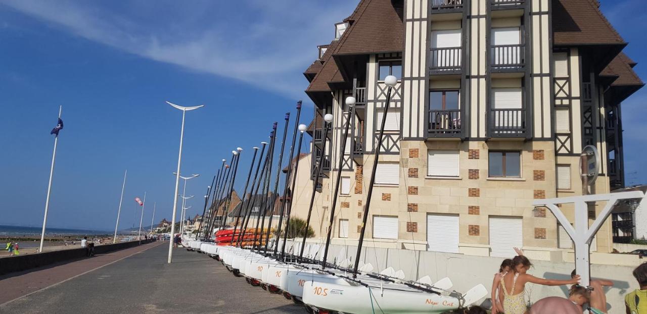 Apartament Le Yacht Club1 Blonville-sur-Mer Zewnętrze zdjęcie